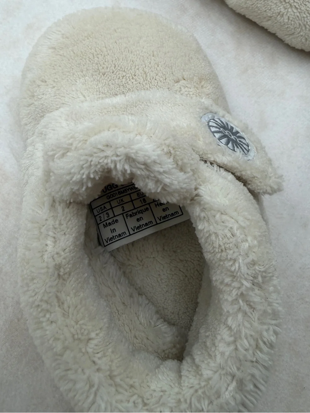 UGG Cozy Plush Baby Booties - Cream